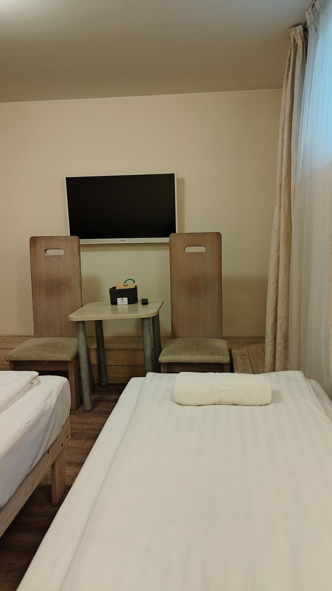 Kubu Ground Floor Rooms Klaipėda Exteriör bild
