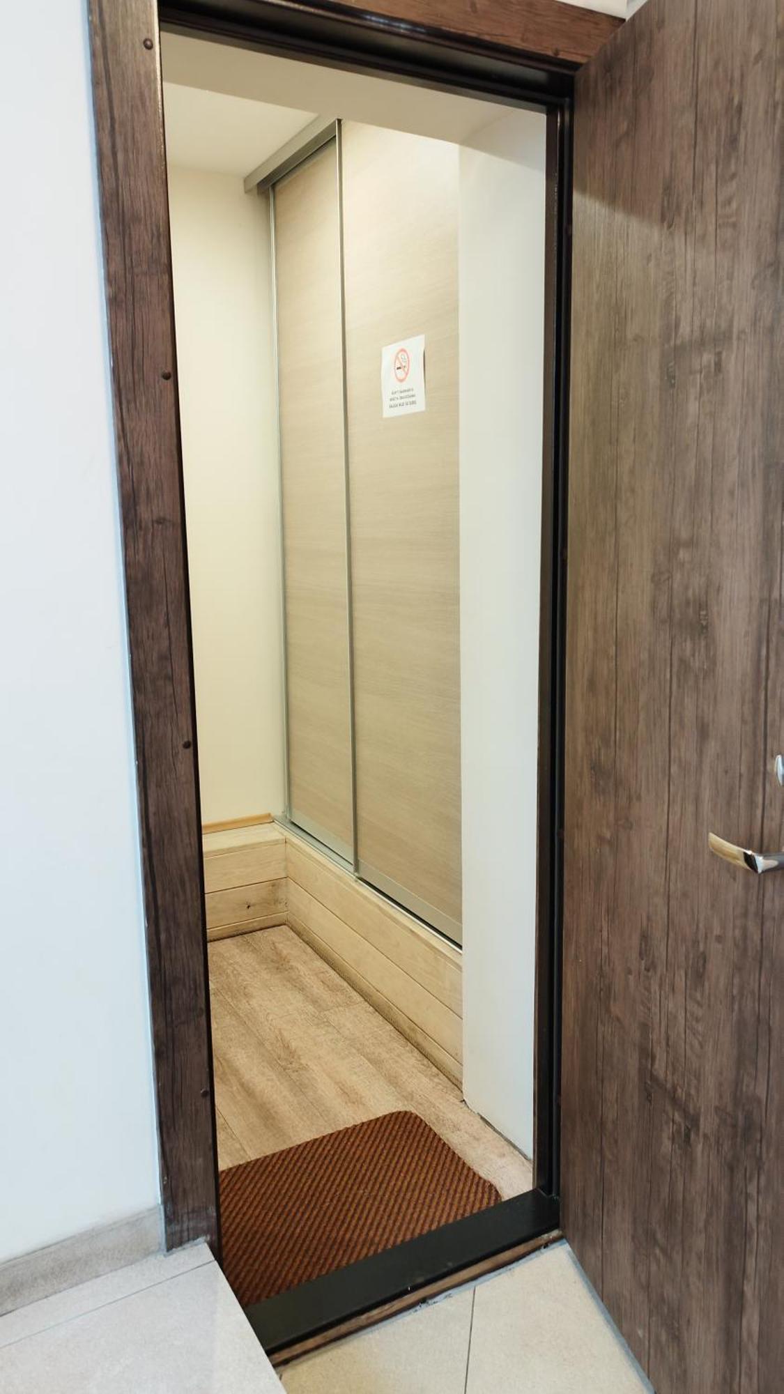 Kubu Ground Floor Rooms Klaipėda Exteriör bild