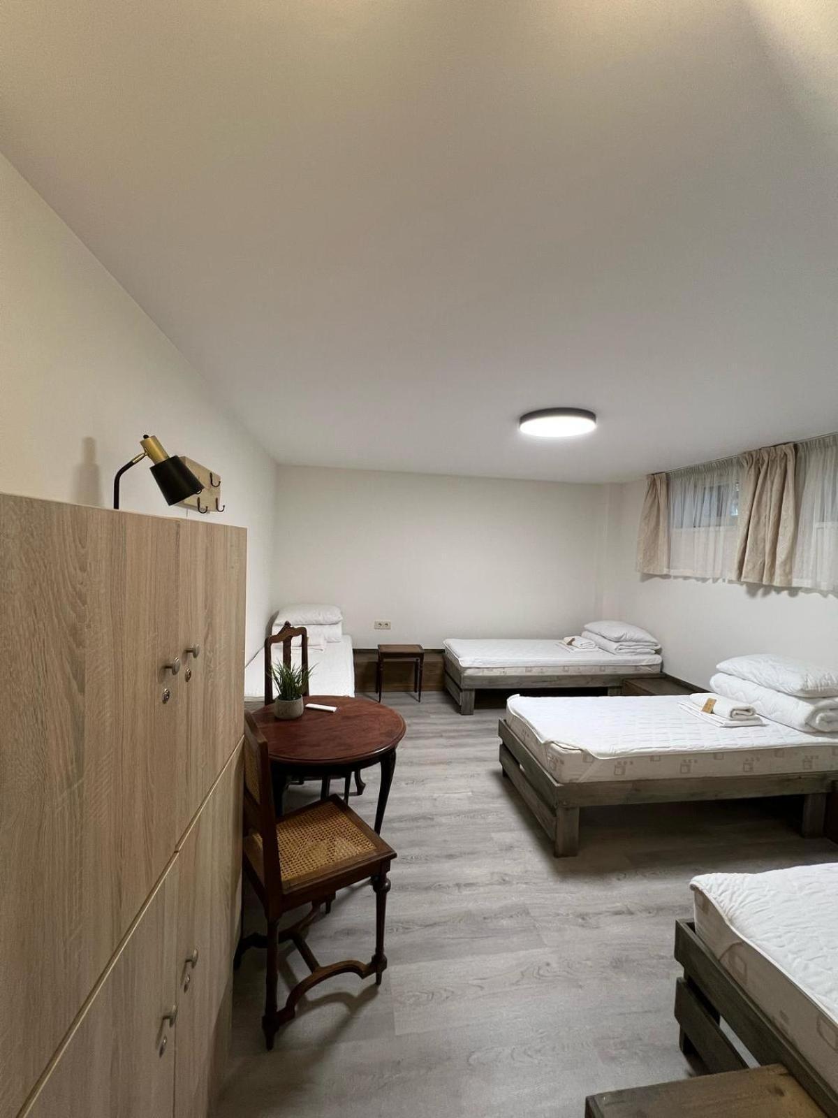 Kubu Ground Floor Rooms Klaipėda Exteriör bild